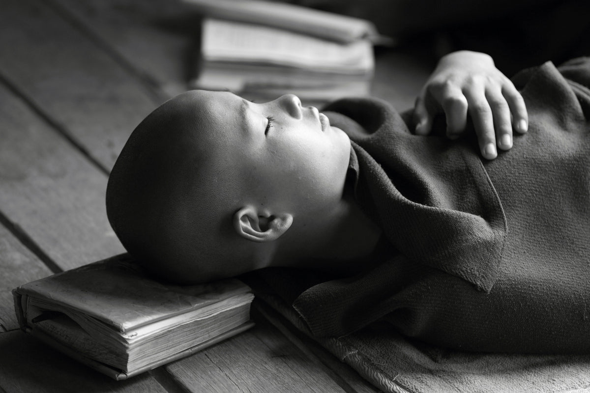 modern-3-piece-canvas-print-sleeping-buddha
