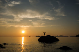 3-piece-canvas-print-love-the-sunset-by-the-sea