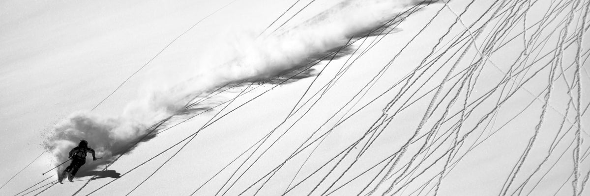 panoramic-acrylic-print-skiing-powder-panorama