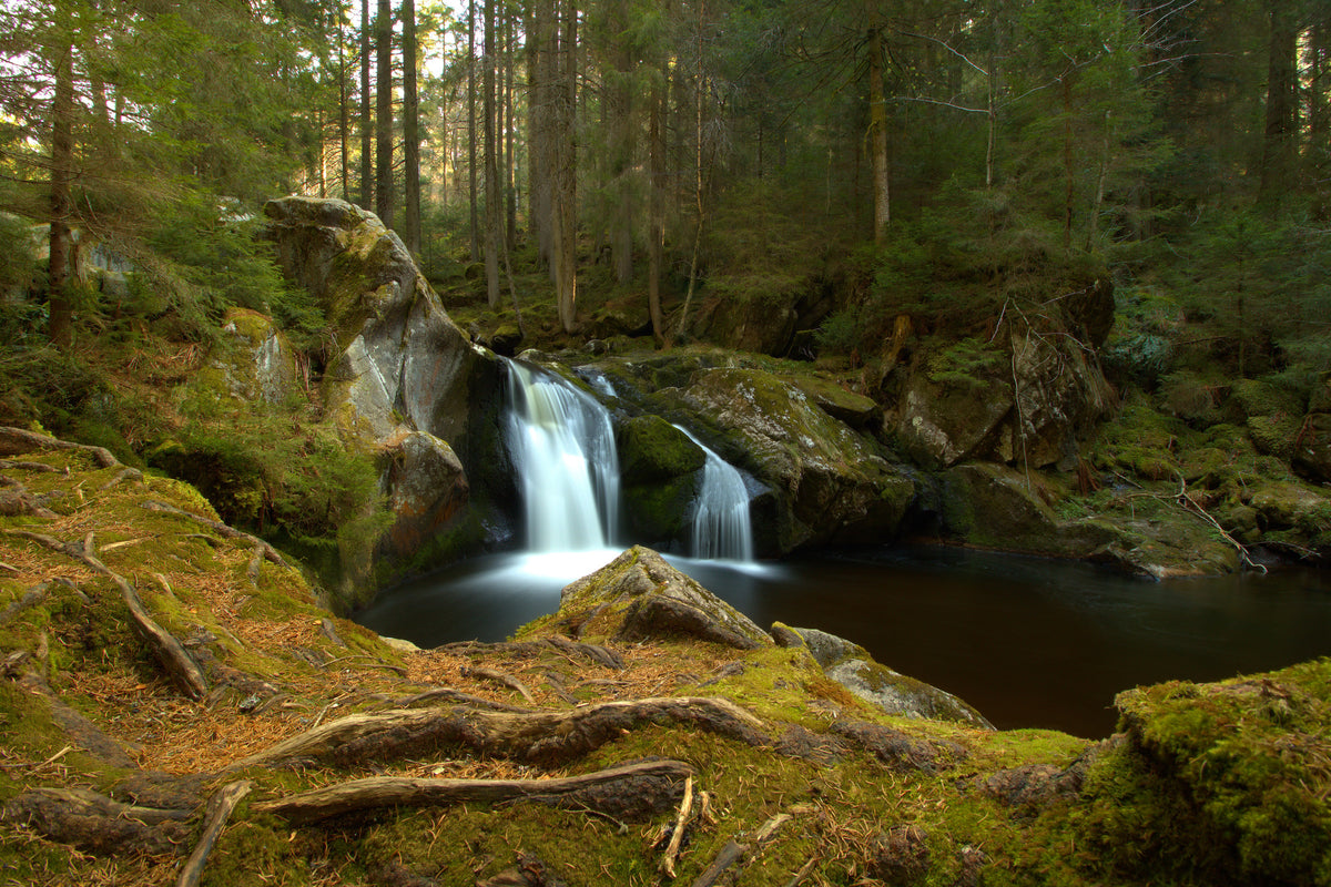 3-piece-aluminium-print-small-waterfall-in-the-forest