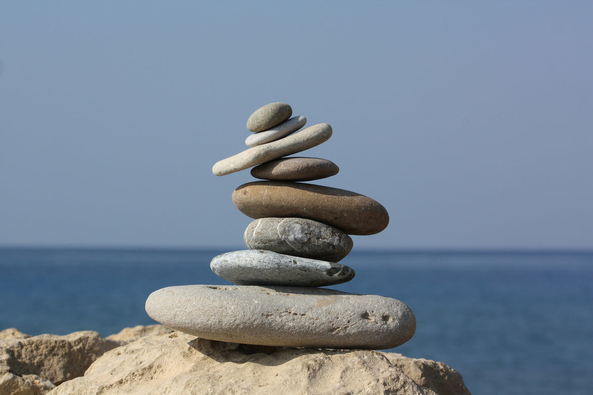 modern-3-piece-acrylic-print-stone-stack-xxl