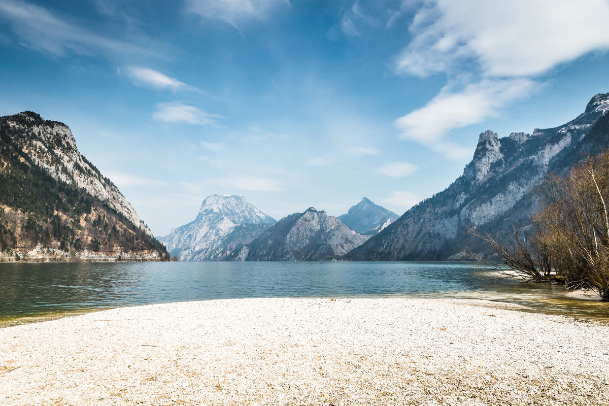 framedposter-print-the-idyllic-mountain-lake