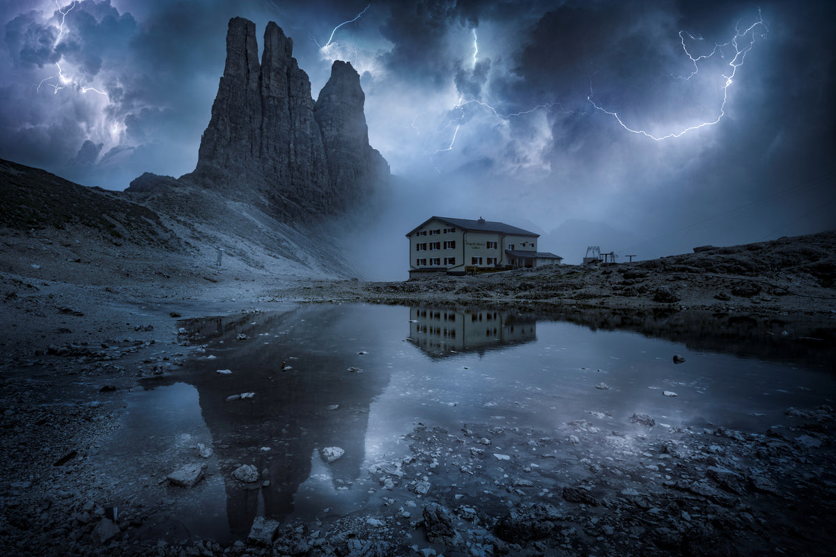 framedposter-print-thunderstorm-in-the-dolomites-x
