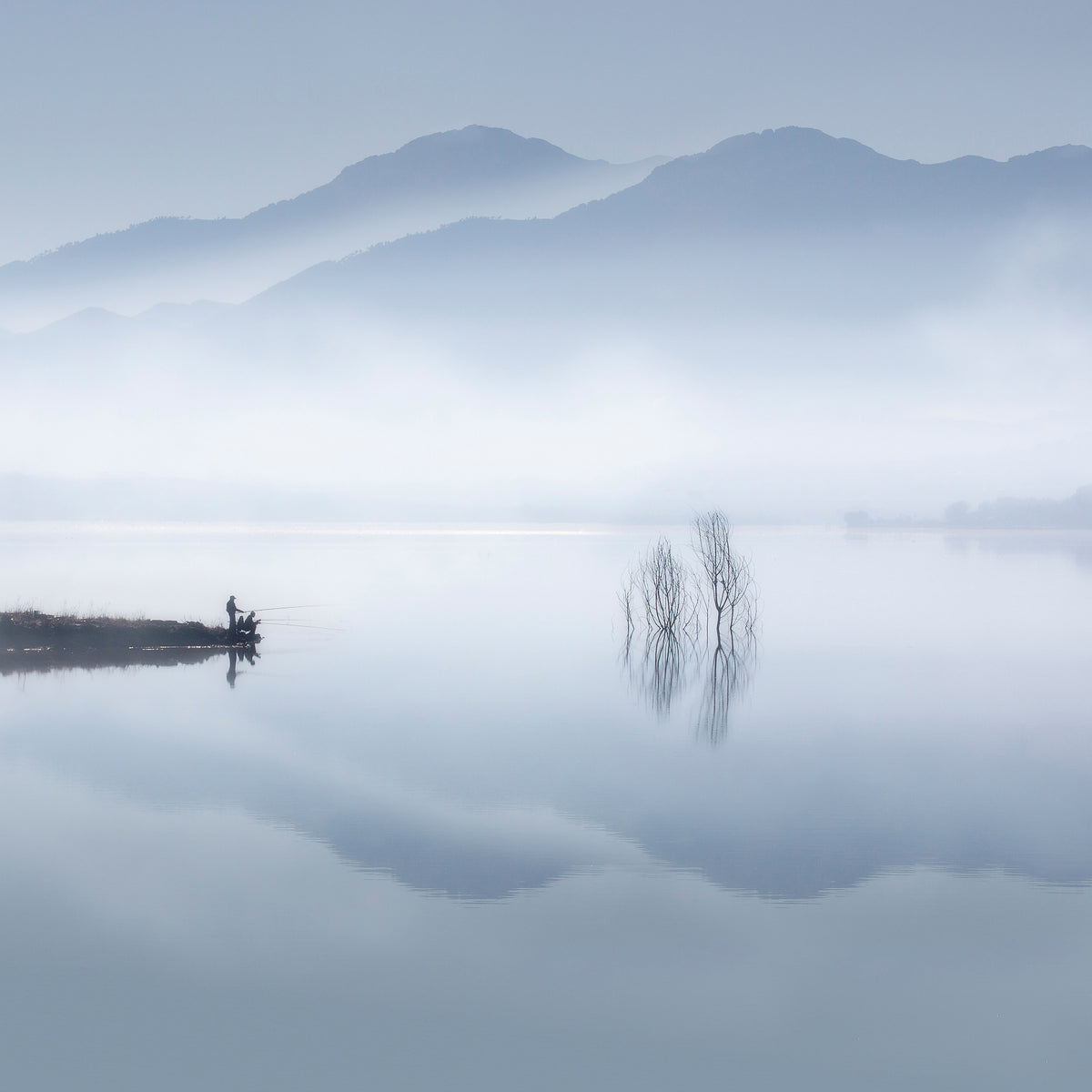 poster-print-blue-silence-x