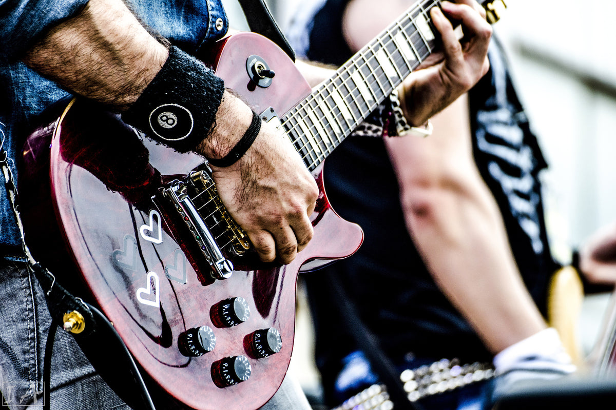 framedcanvas-print-the-concert