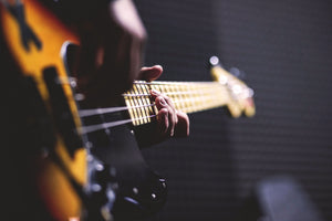 canvas-print-guitar-player