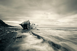 modern-3-piece-canvas-print-defeated-by-the-sea