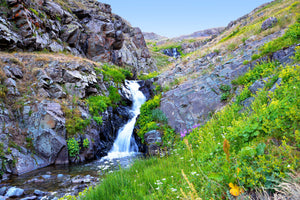 3-piece-canvas-print-mountain-river