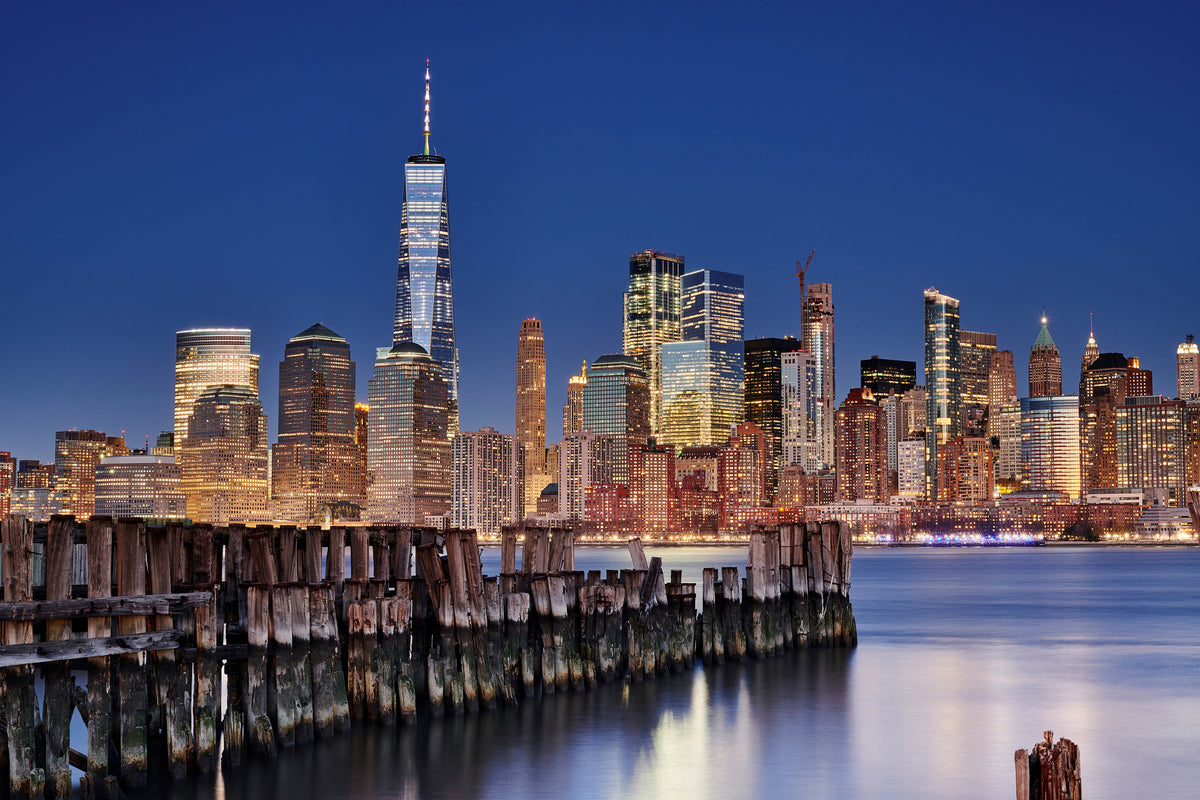 canvas-print-manhattan-skyline-at-night-x