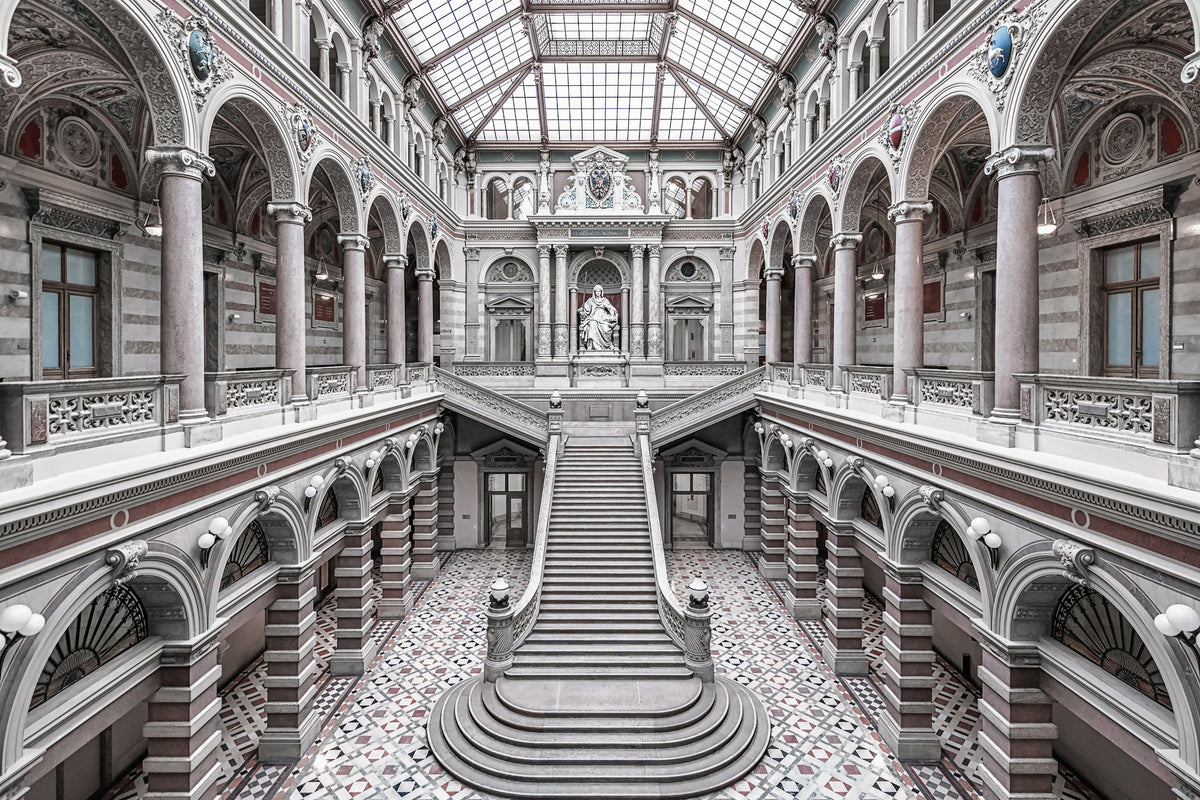 framedposter-print-justizpalast-vienna