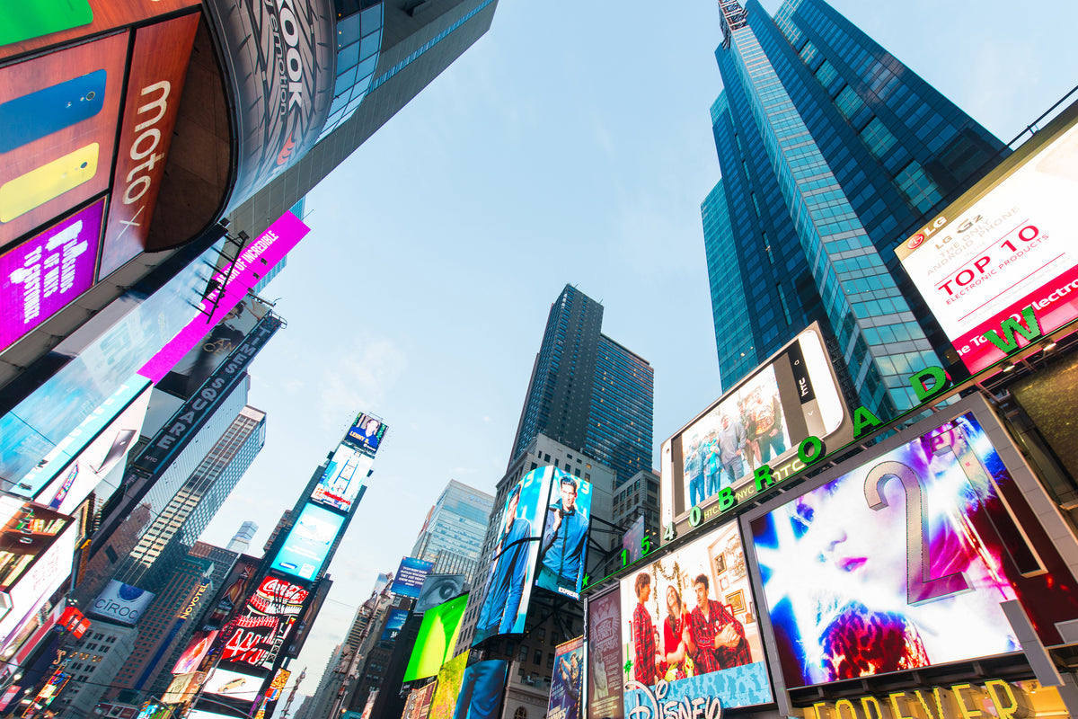 framedposter-print-shopping-in-nyc-ii