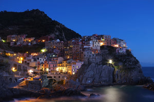 aluminium-print-at-night-in-cinque