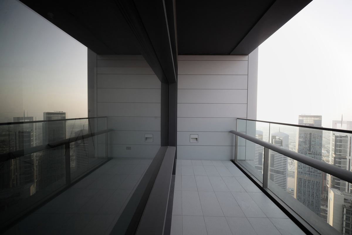 acrylic-print-balcony-in-dubai