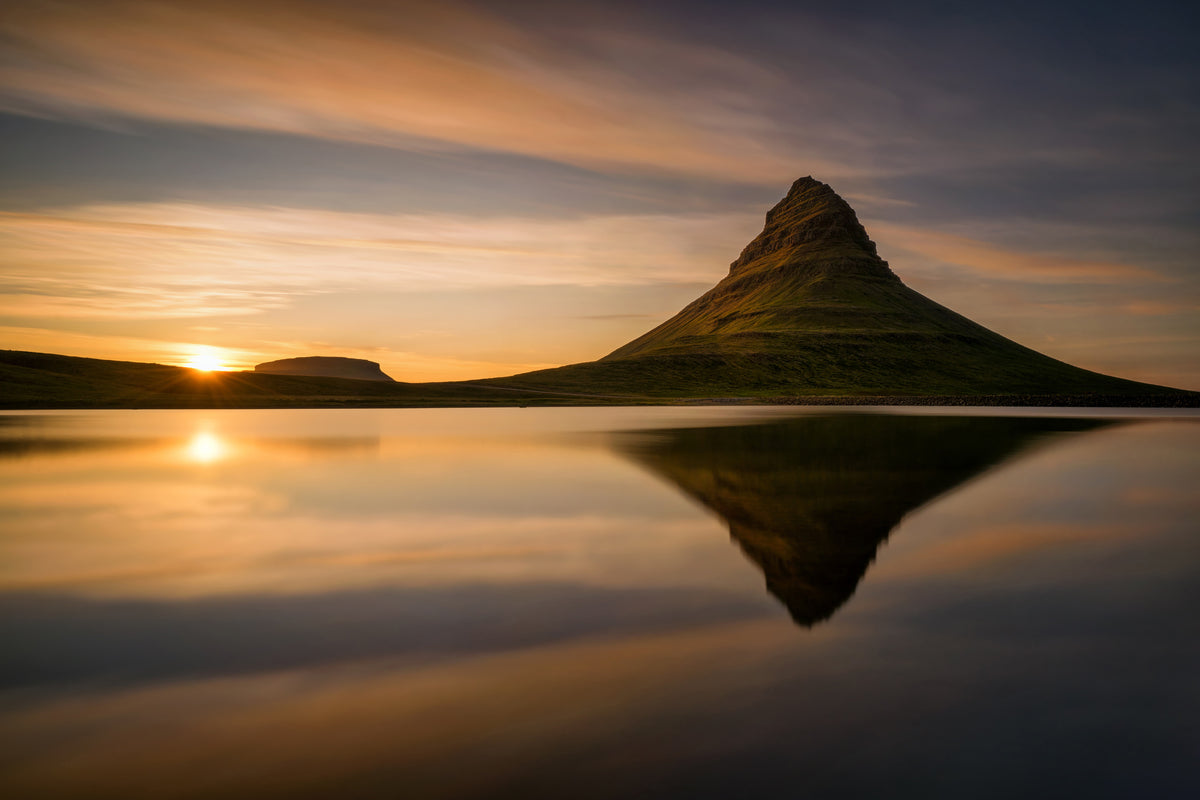 framedcanvas-print-kirkjufell