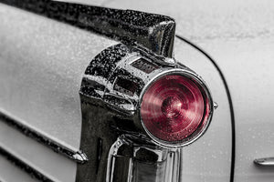 3-piece-acrylic-print-oldtimer-tail-light