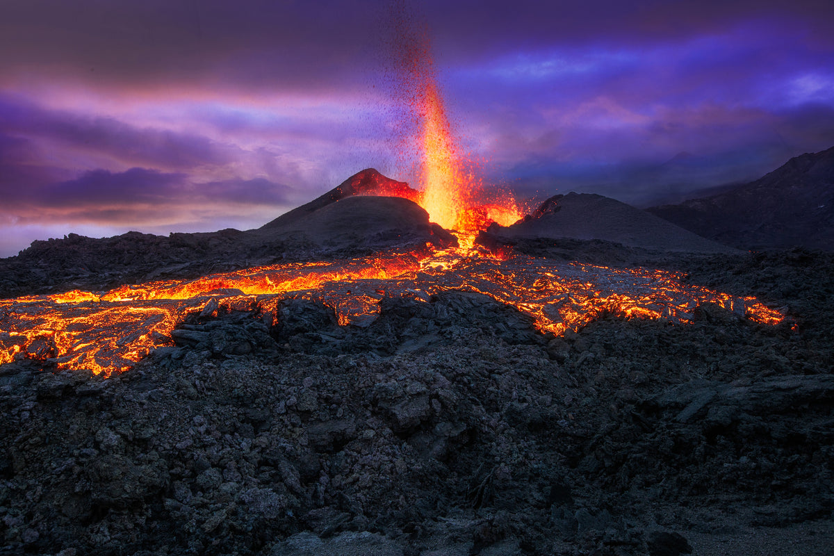 aluminium-print-fire-at-blue-hour