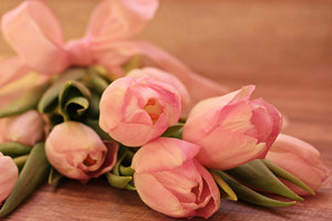 3-piece-canvas-print-romantic-tulip-bouquet