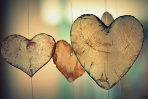 framedcanvas-print-beautiful-hearts