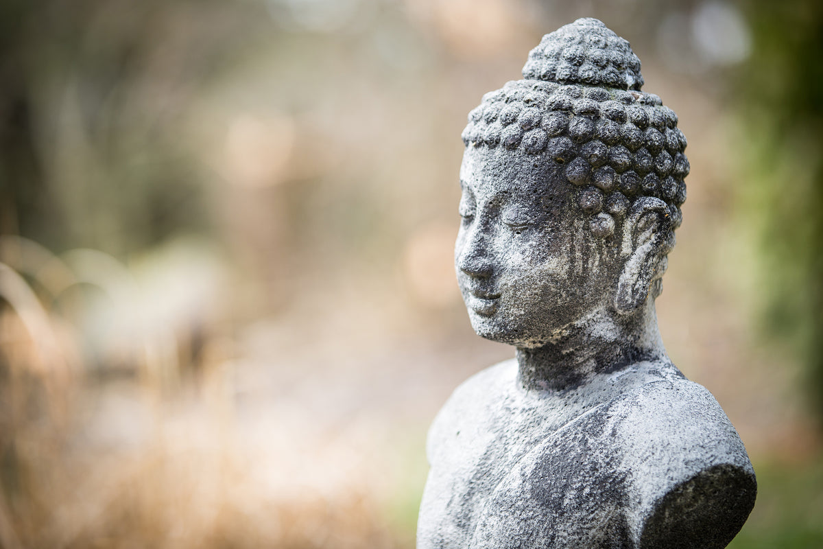 3-piece-aluminium-print-buddha-made-of-stone