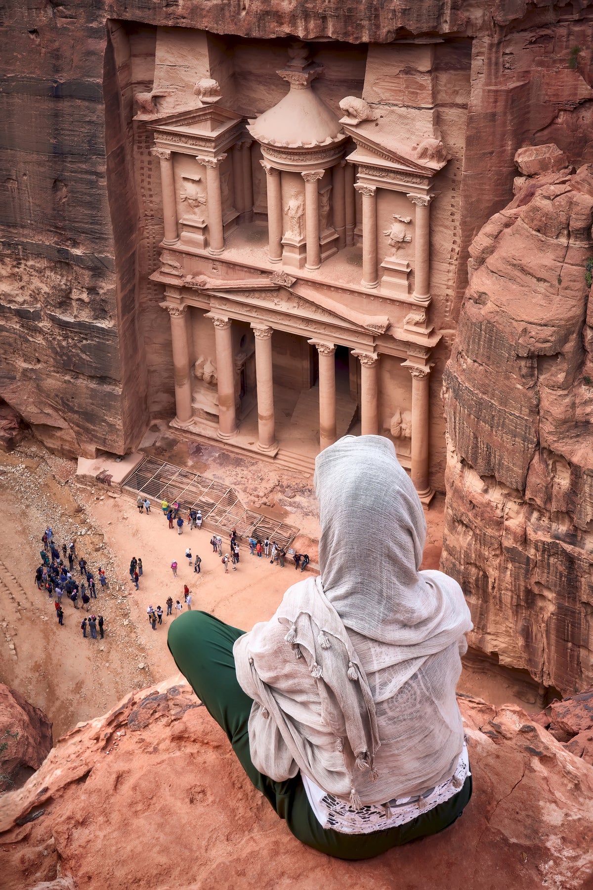 framedposter-print-loving-petra-jordan