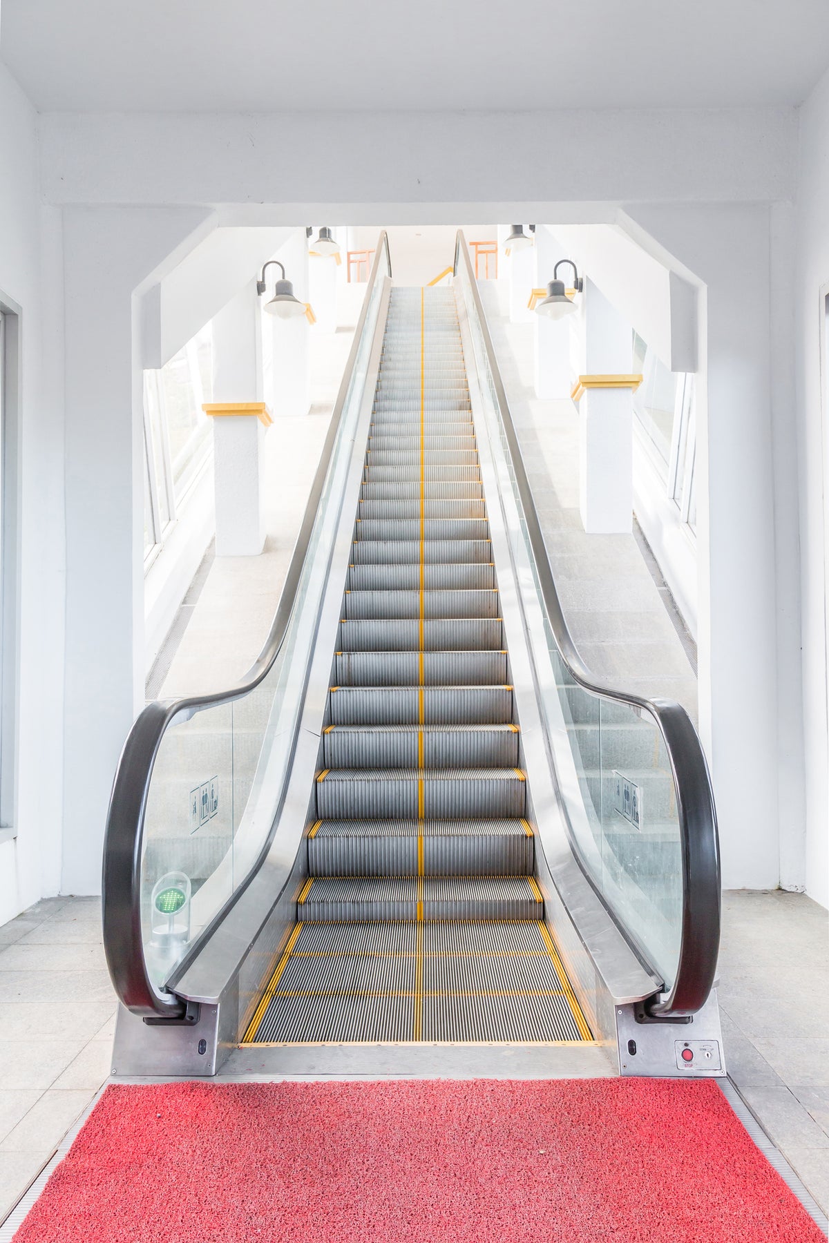 canvas-print-escalator