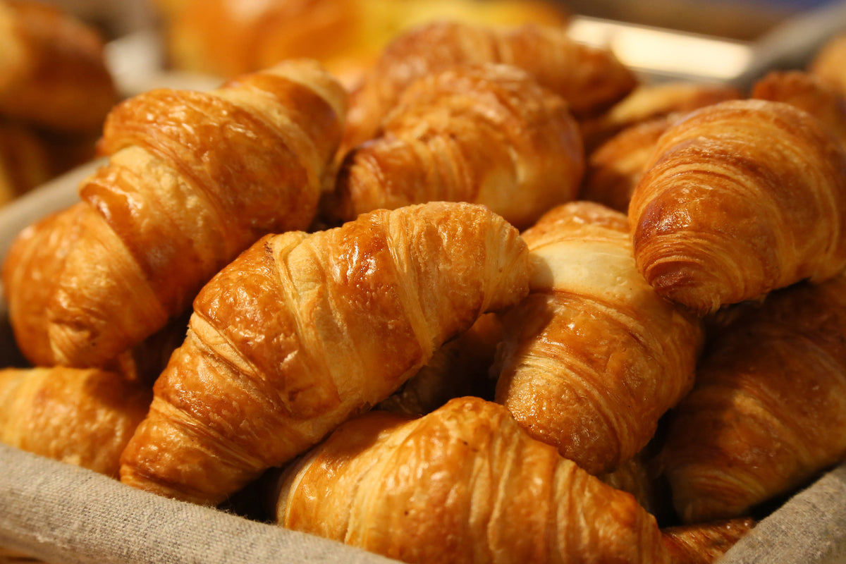 3-piece-aluminium-print-fresh-croissants