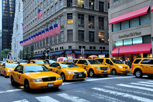 3-piece-aluminium-print-manhattan-taxi-please