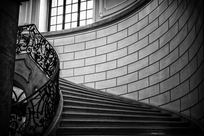 poster-print-noble-stairs