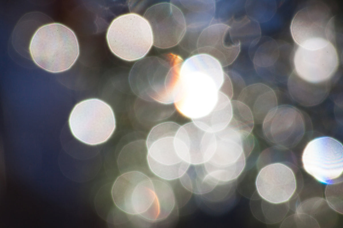 canvas-print-abstract-light-dots
