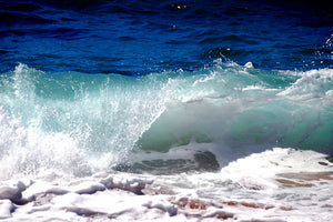 canvas-print-powerful-surf