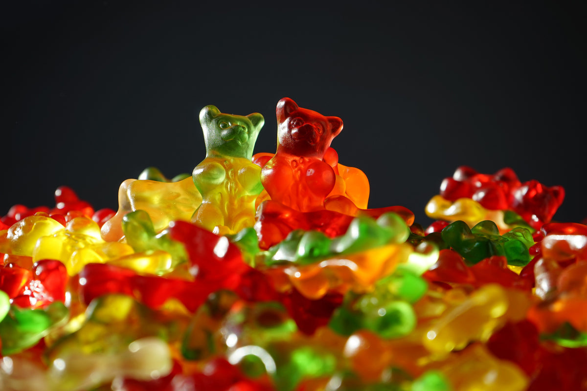 acrylic-print-colorful-gummy-bears