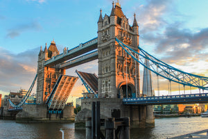 3-piece-canvas-print-tower-bridge-at-dusk