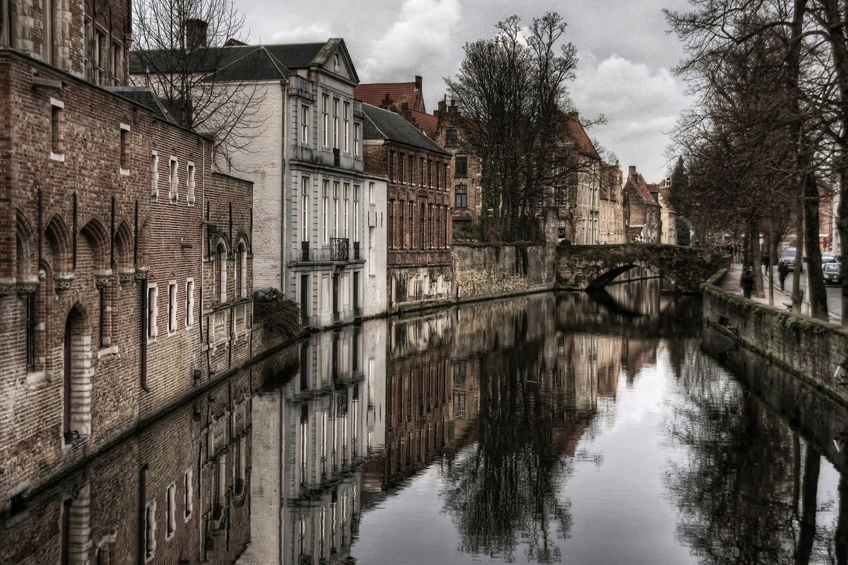 modern-3-piece-canvas-print-reflections-of-the-past